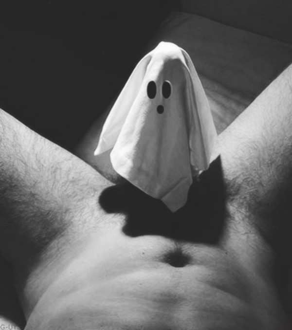 Foto 1 do Conto erotico: Sexta feira , festa halloween , minha esposa deu o cuzim !