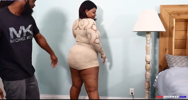 Foto 1 do Conto erotico: Minha esposa e o segurança da.creche- parte 1