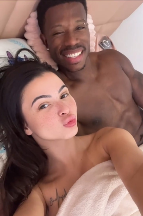 Foto 1 do Conto erotico: Lagrimas da traição cap 1