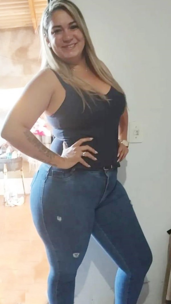 Foto 2 do Conto erotico: comi a minha nova baba substituta casada parte 1