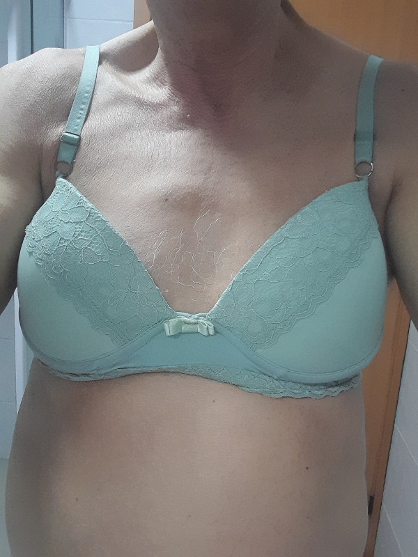 Foto 3 do Conto erotico: Quase menininha