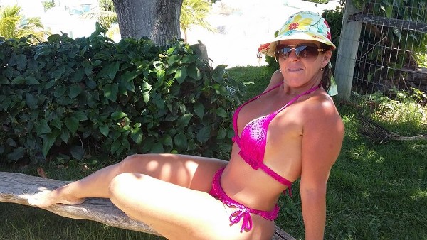 Foto 3 do Conto erotico: como comi a tia intereceita e gostosa da minha ex namorada parte 2 marcando o encontro