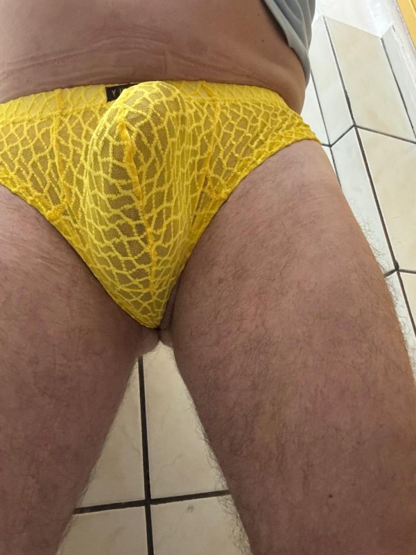 Foto 4 do Conto erotico: Calcinha Nova