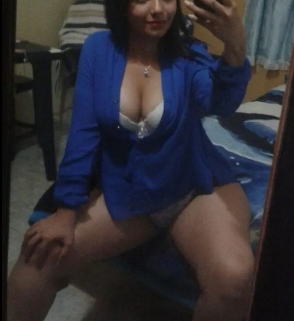 Foto 2 do Conto erotico: Sentando gostoso no professor coroa