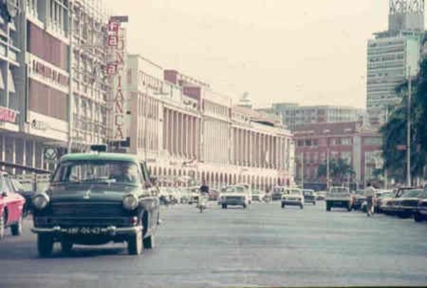 Foto 2 do Conto erotico: ?? “Luas sobre a Baía”