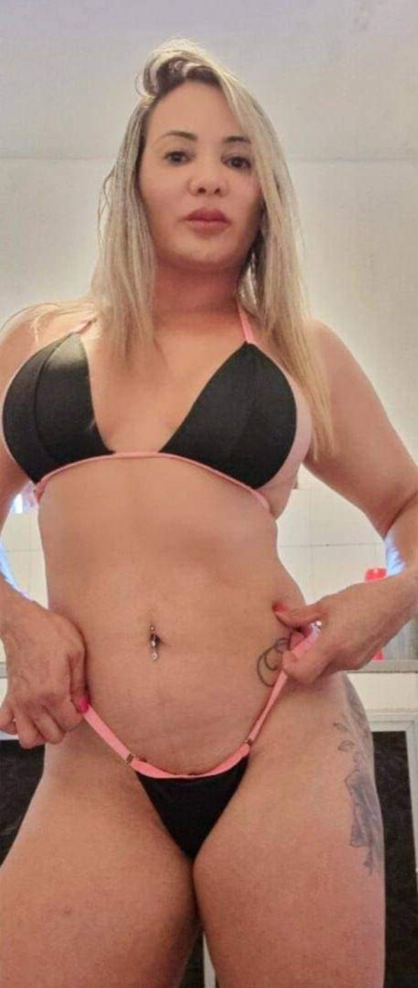 Foto 4 do Conto erotico: TEMA - JHU GHE - 129º - A MARAVILHOSA NOITE DE PRINCESA.