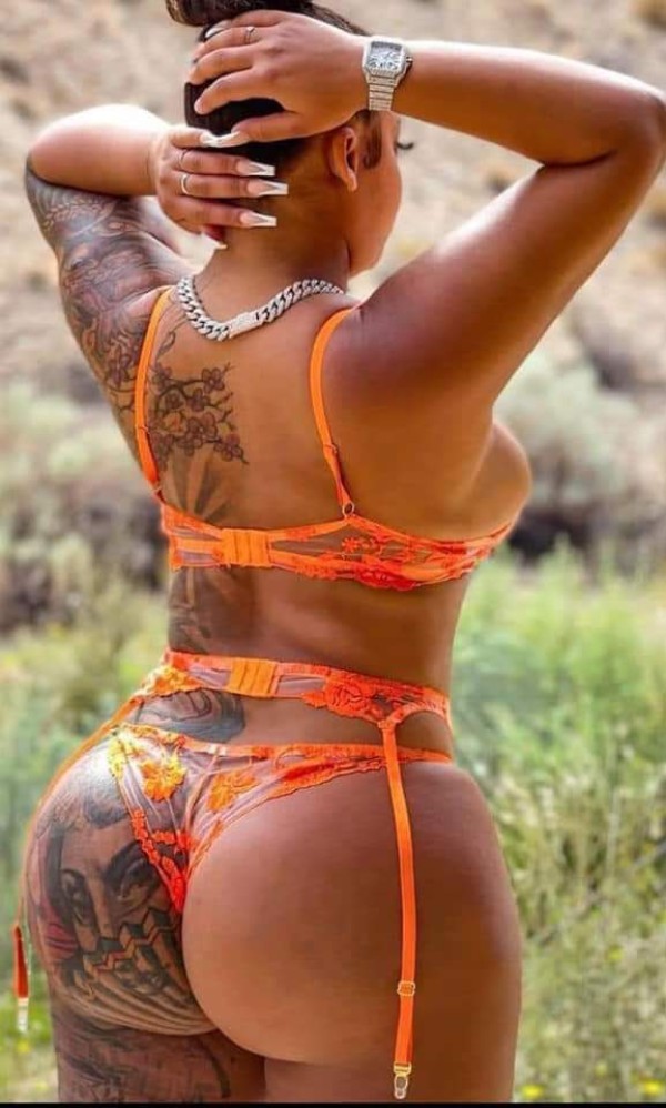 Foto 5 do Conto erotico: TEMA - JHU GHE - 128º - A LINDA FESTA DA PALLOMMA