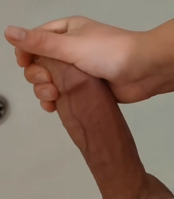 Foto 1 do Conto erotico: PARTE 9 - O PRIEMIRO TOQUE