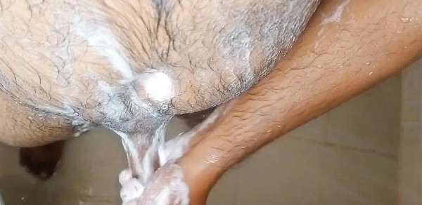 Foto 2 do Conto erotico: Começamos no banheiro e terminamos na minha cama, meu filho e eu