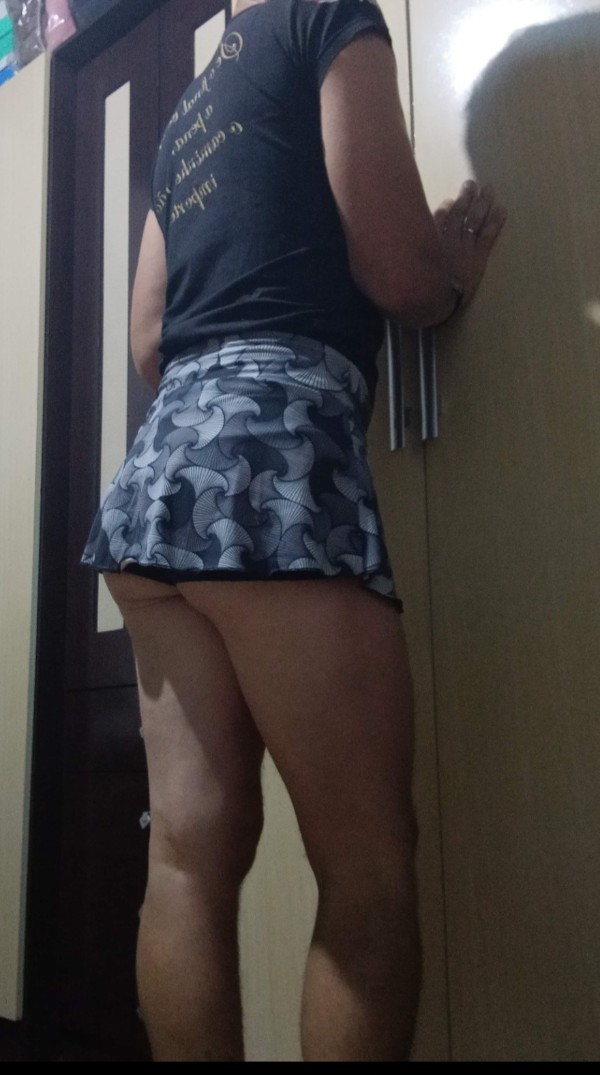 Foto 2 do Conto erotico: Vivendo com meu tio.