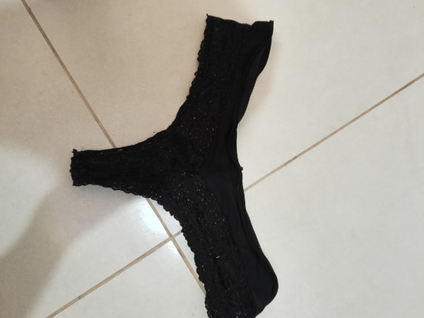 Foto 3 do Conto erotico: Minha sogra continua me provocando com suas calcinhas