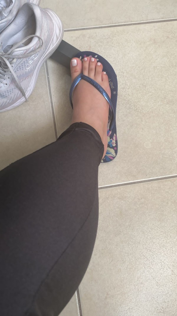 Foto 3 do Conto erotico: Uma tarde com minha amiga e seu marido - final