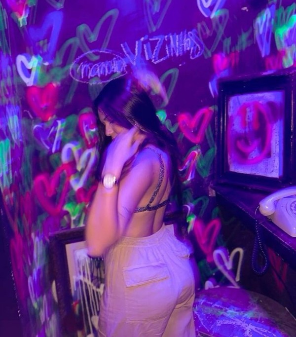 Foto 5 do Conto erotico: O que elas não fazem por dinheiro... - Colocando a vadia no lugar dela!