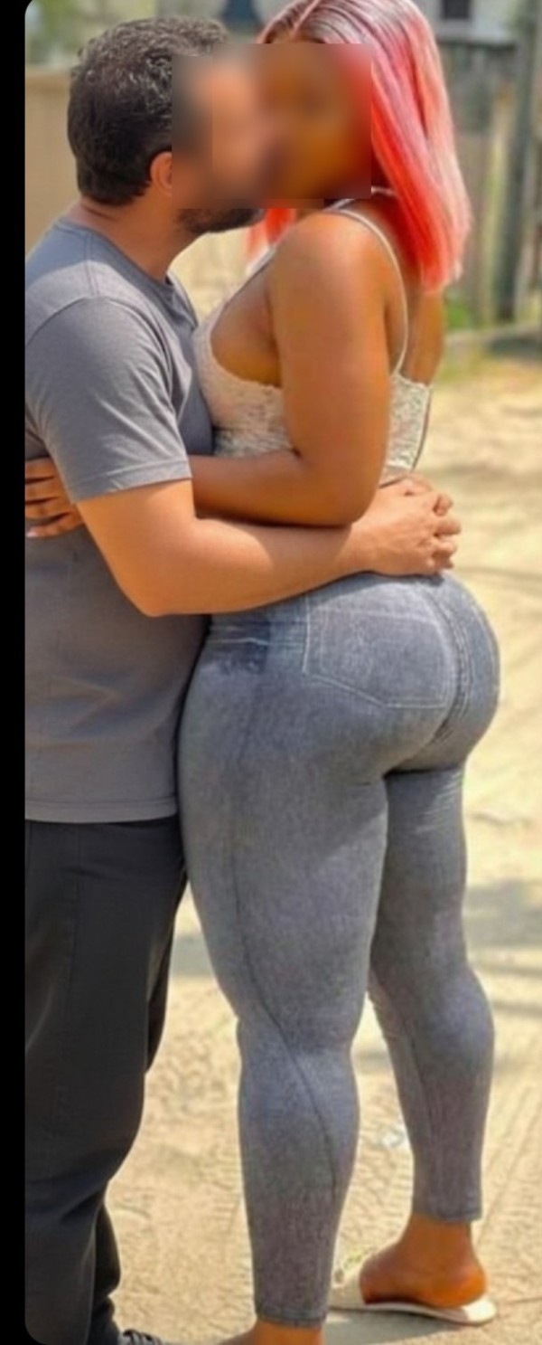 Foto 1 do Conto erotico: Mulheres bundudas e com coxas grossas uma obra de arte !