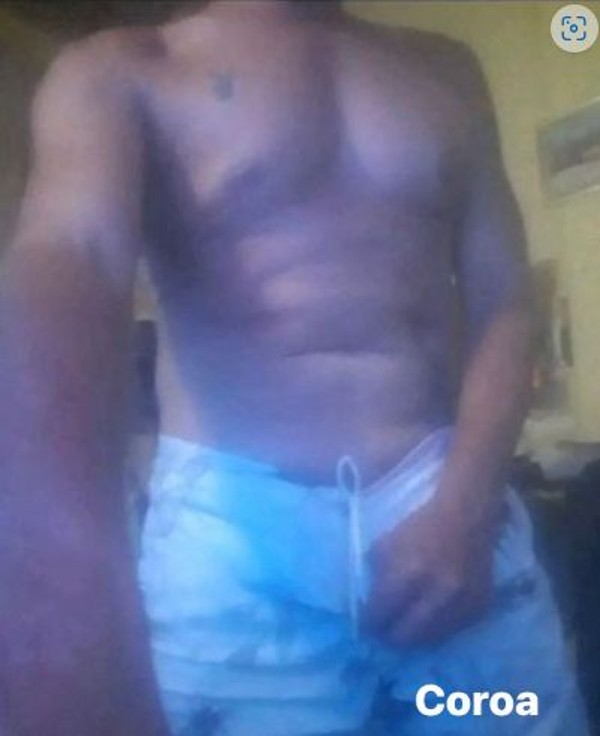 Foto 3 do Conto erotico: Deixei meu namorado ser abusado por 2