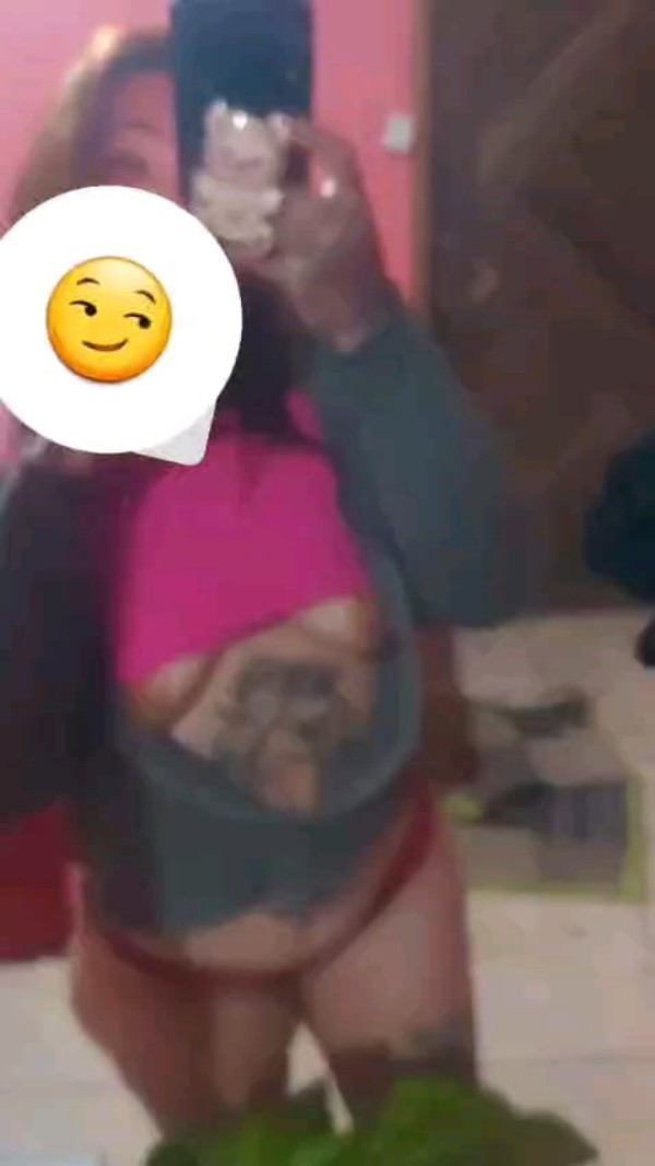 Foto 2 do Conto erotico: Peguei a professora onde eu trabalho