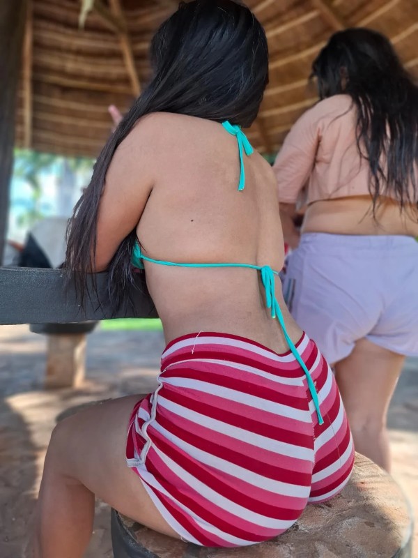 Foto 3 do Conto erotico: Bebidas e algo a mais