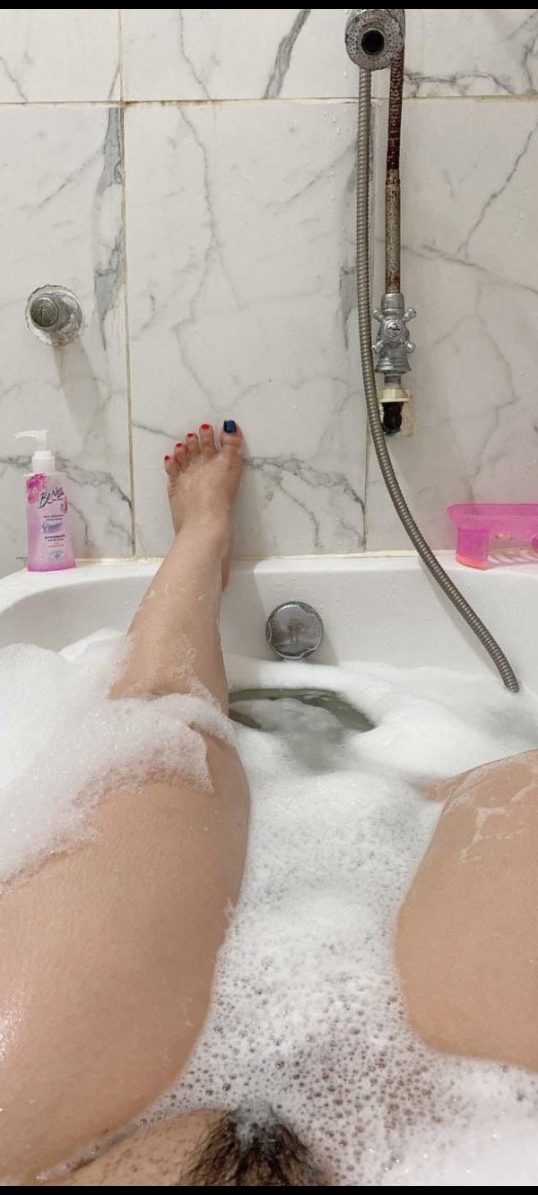 Foto 1 do Conto erotico: Reação do Esso quando falei que vi e tirei foto dele e minha amiga hoje a tarde