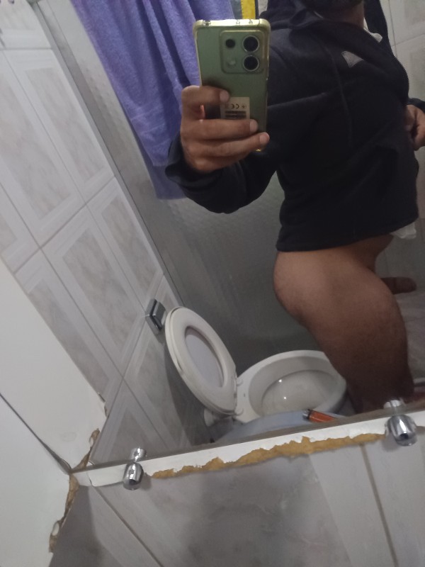 Foto 2 do Conto erotico: Não aguentei a primeira vez com coroa negão dotado