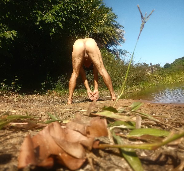 Foto 3 do Conto erotico: Amigo do marido parte 2