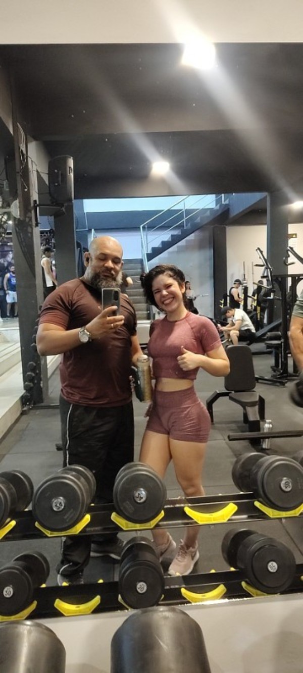 Foto 3 do Conto erotico: E assim começou nossa família e muitas orgias