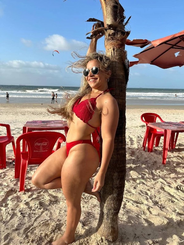 Foto 3 do Conto erotico: TEMA - JHU GHE - 138º - I V - A NOSSA VIAGEM AO L. E.