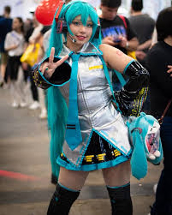 Foto 1 do Conto erotico: Putinha de cosplay no Anime Friends. Humilhada dentro e fora do evento