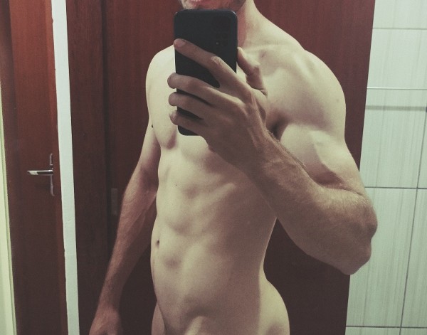 Foto 1 do Conto erotico: A loira difícil de esquecer