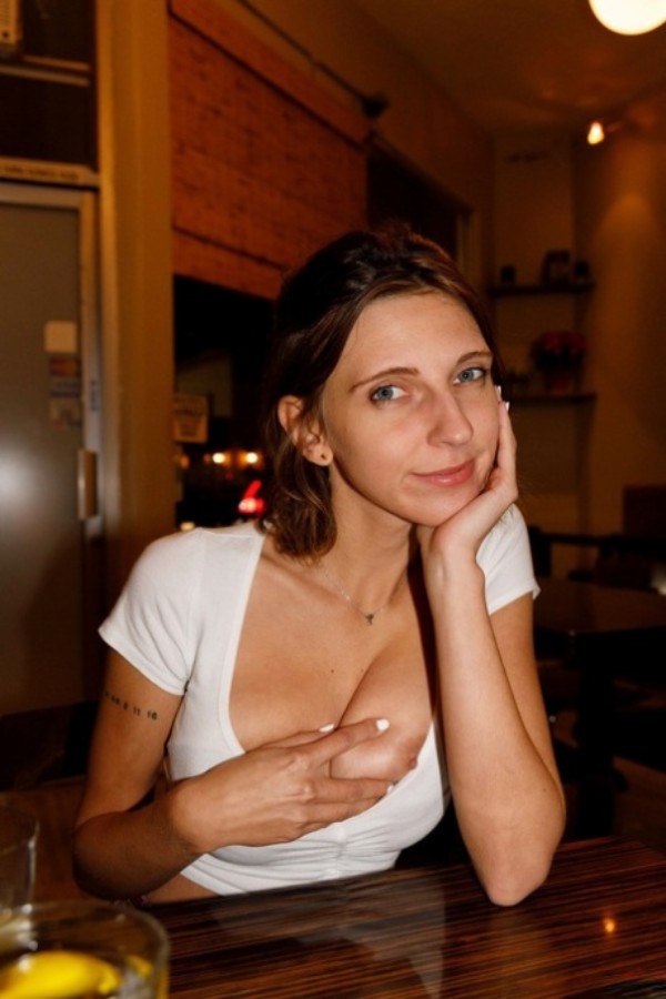 Foto 3 do Conto erotico: Olhos na Lente, Dedos na Buceta