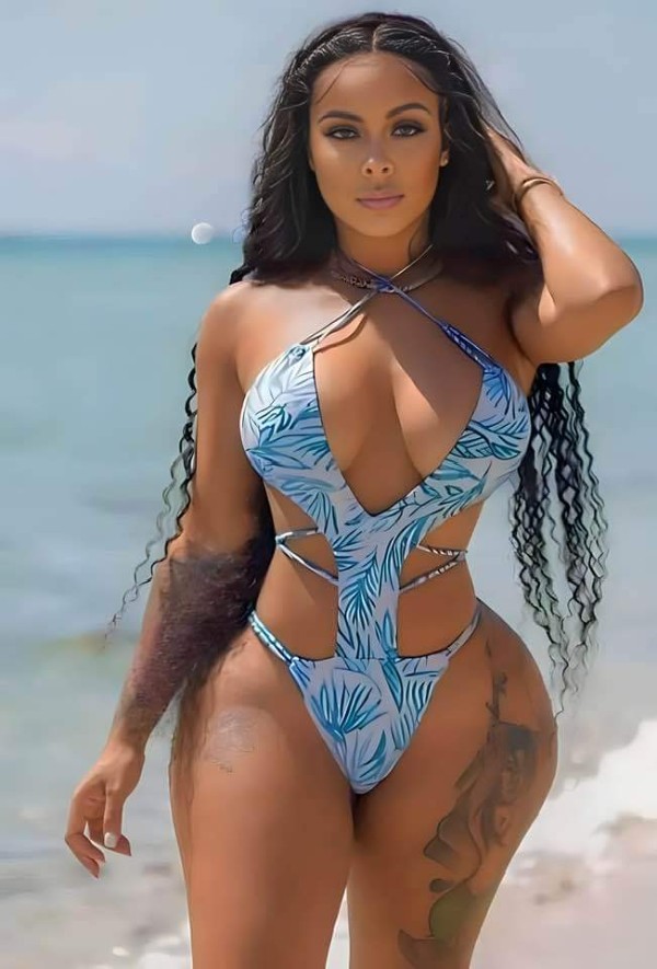 Foto 1 do Conto erotico: TEMA - JHU GHE - UMA TESUDA E MAGNÍFICA MULHER.