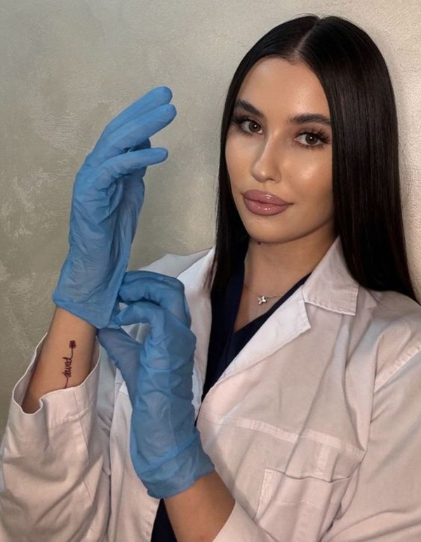 Foto 1 do Conto erotico: Minha dentista é uma safada!