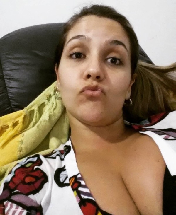 Foto 5 do Conto erotico: Vi minha tia cavala no banho