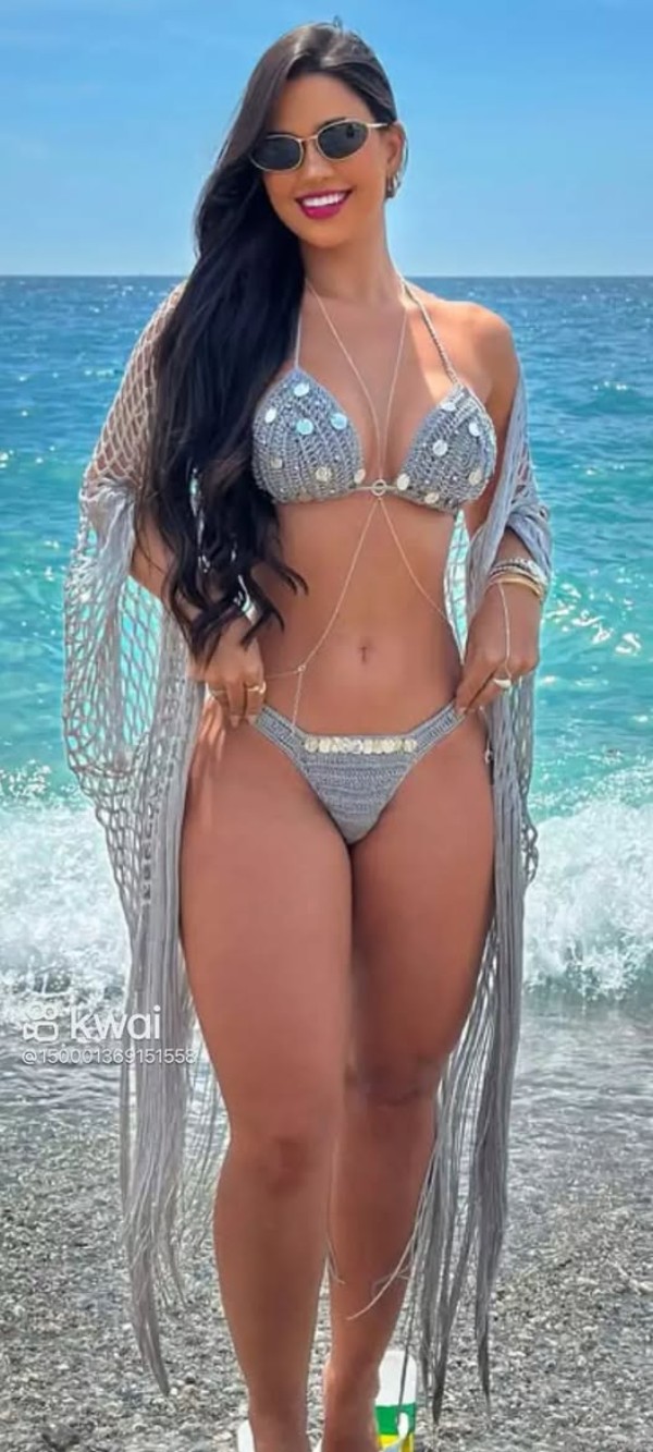 Foto 1 do Conto erotico: TEMA - VALL - UMA MULHER RADIANTE E FELIZ. 144º