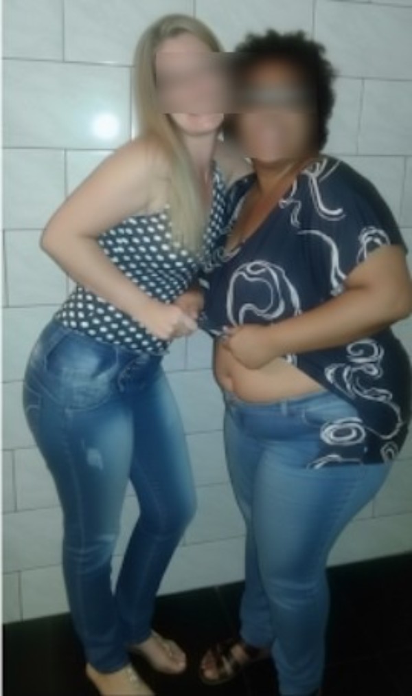 Foto 1 do Conto erotico: Elas sempre provocam quando vão fazer xixi