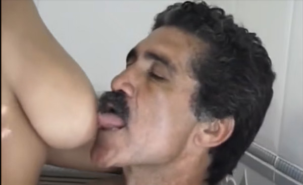 Foto 2 do Conto erotico: Conhecendo o amor de homem com meu pai - PARTE 4