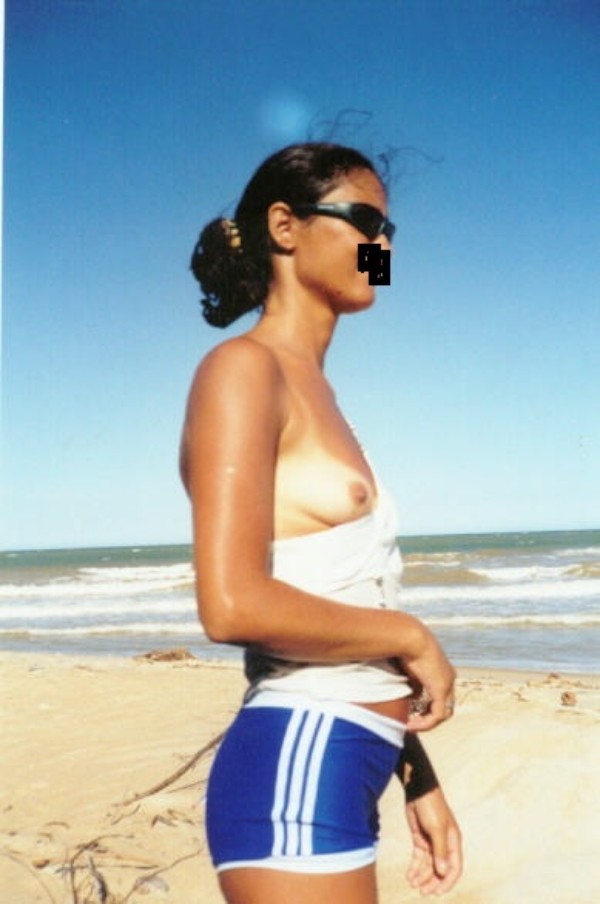 Foto 2 do Conto erotico: Susto: Eu, minha esposa e o estranho na praia.