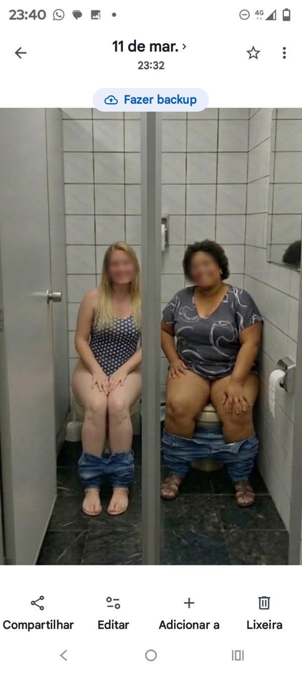 Foto 4 do Conto erotico: Elas sempre provocam quando vão fazer xixi