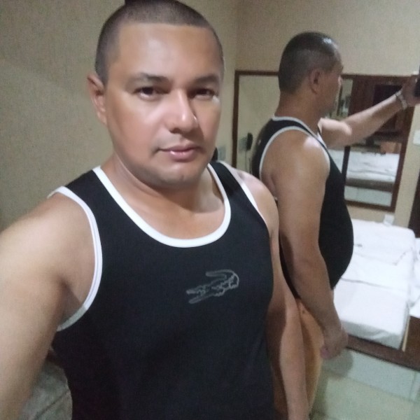 Foto 5 do Conto erotico: Comendo a mulher do corninho e meu amigo de trabalho.