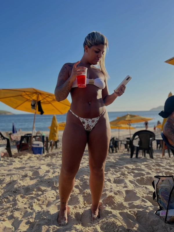 Foto 1 do Conto erotico: TEMA - JHU GHE - 146 - A NOSSA LUA DE MEL EM MÔNACO.