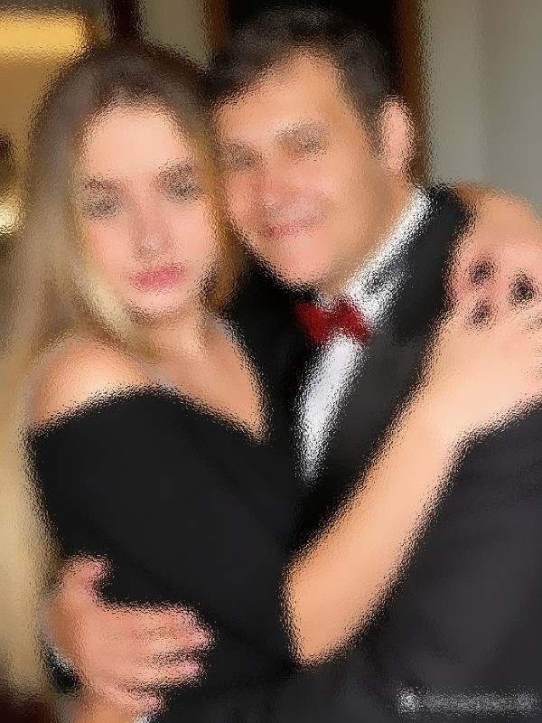 Foto 1 do Conto erotico: O dia que tirei a virgindade da minha irmã.