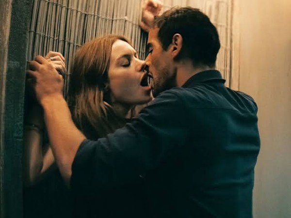 Foto 1 do Conto erotico: A solidão tem o seu perfume.