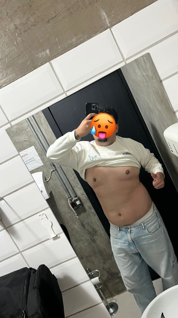 Foto 3 do Conto erotico: Férias com o Tio