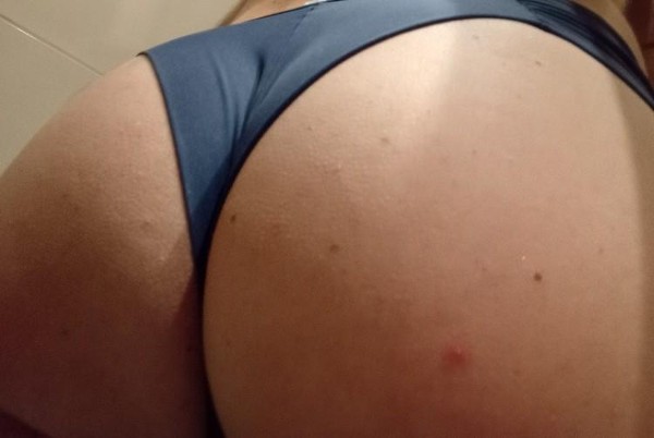 Foto 4 do Conto erotico: Eu confesso parte 1.