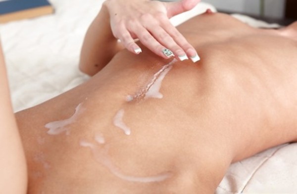 Foto 5 do Conto erotico: Pacto entre minha filha e eu