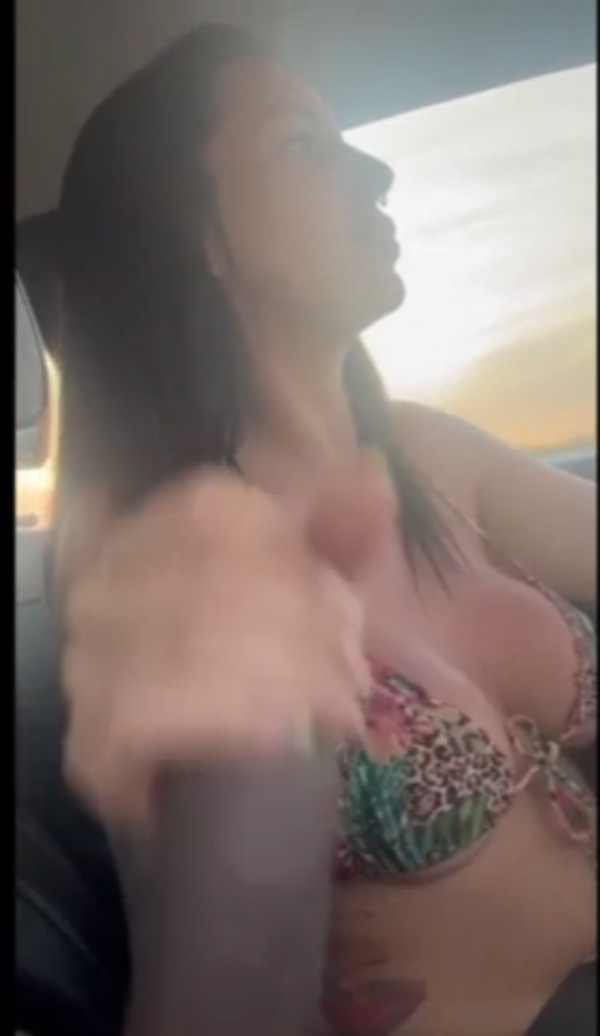 Foto 5 do Conto erotico: Voltando da praia com uma Uber safada