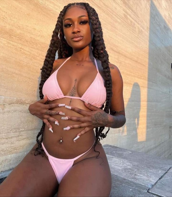 Foto 5 do Conto erotico: TEMA - JHU GHE - 148 - A LINDA E EXUBERANTE PRINCESA JHU.