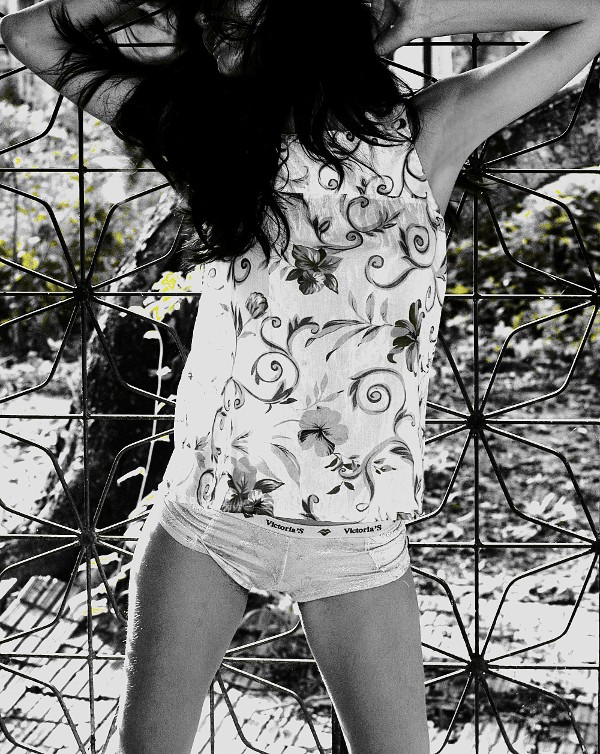 Foto 1 do Conto erotico: Carolina, da festa para o Motel