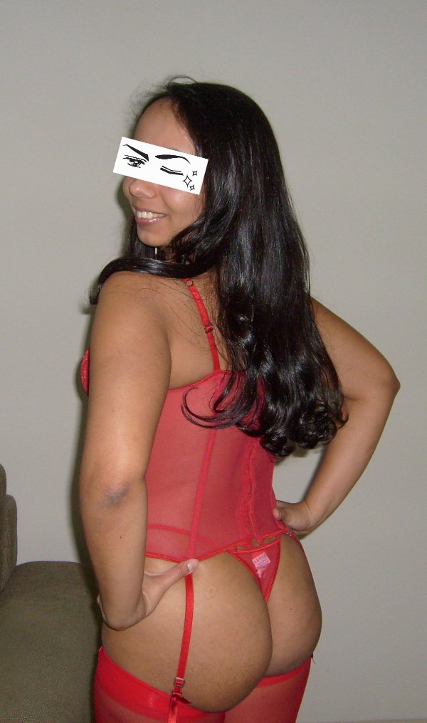 Foto 2 do Conto erotico: Dois chifres em uma noite.