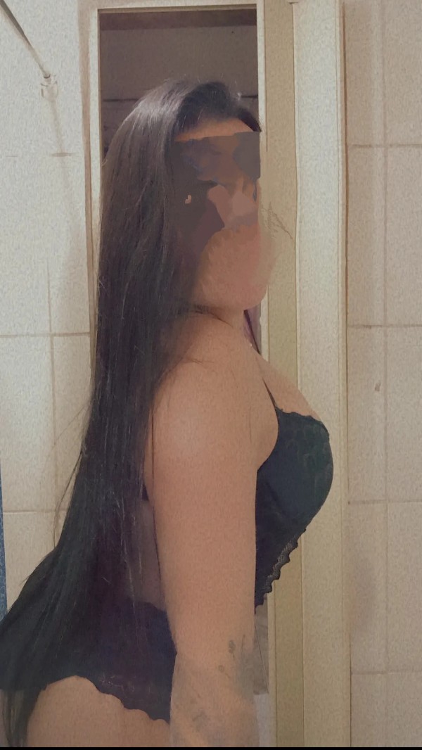 Foto 2 do Conto erotico: Minha namorada aceitou dar pra uma trans