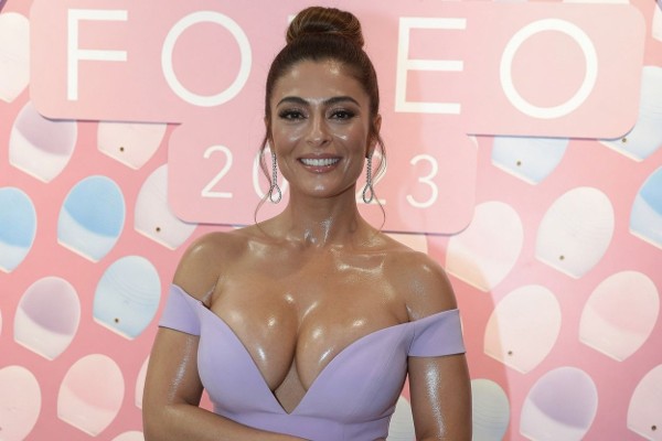 Foto 2 do Conto erotico: Minhas fantasias: Cris Vianna vs Juliana Paes sexfight